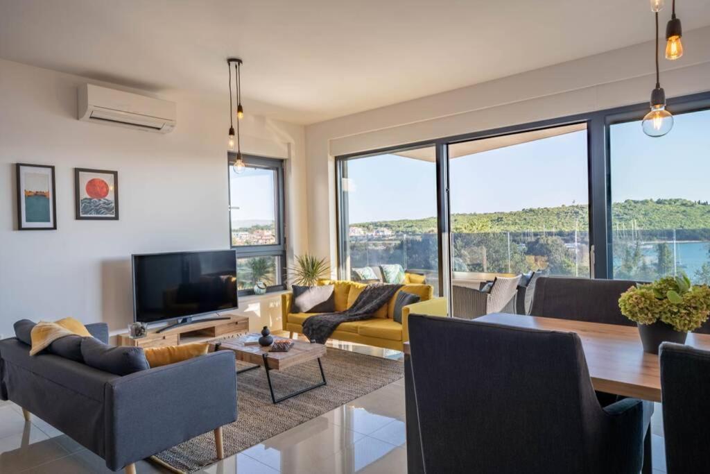Apartment Emarin Banjole Luaran gambar