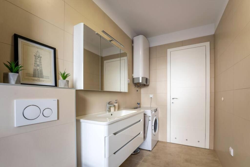 Apartment Emarin Banjole Luaran gambar