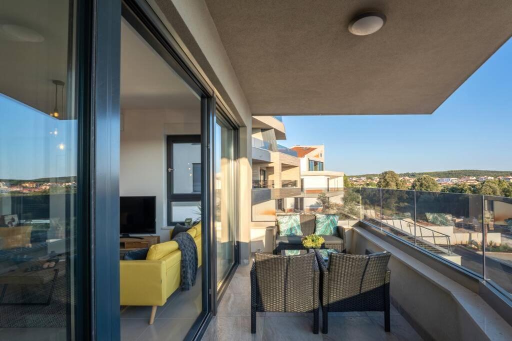 Apartment Emarin Banjole Luaran gambar