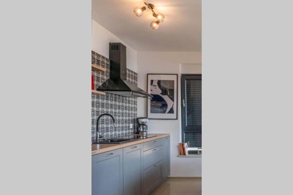 Apartment Emarin Banjole Luaran gambar